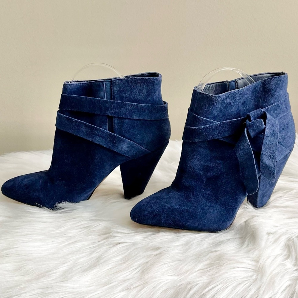 Nine West Nwacesso Suede Navy Bootie with ties